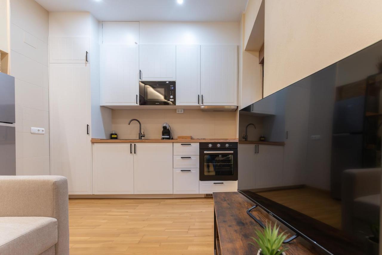 Apartamento Puerta De Cordoba- Exterior Con Balcones Exterior photo