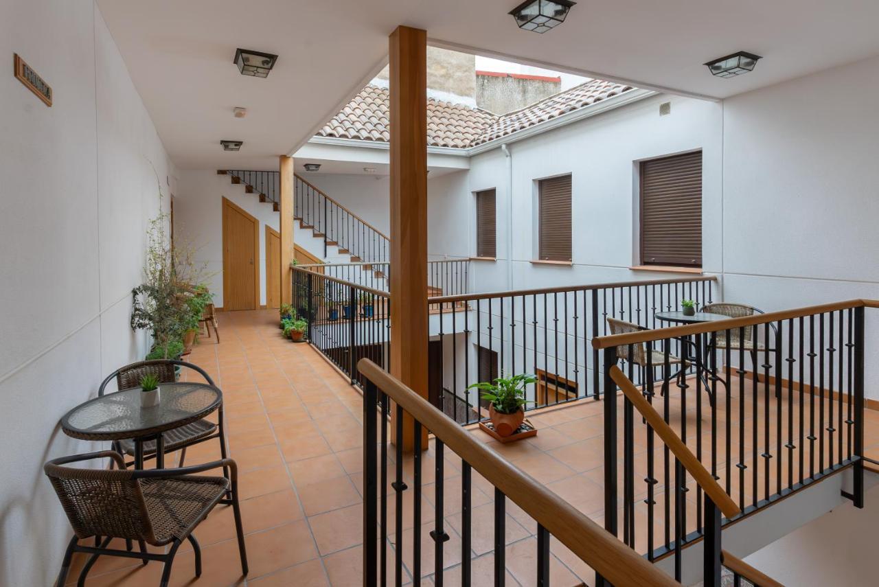 Apartamento Puerta De Cordoba- Exterior Con Balcones Exterior photo
